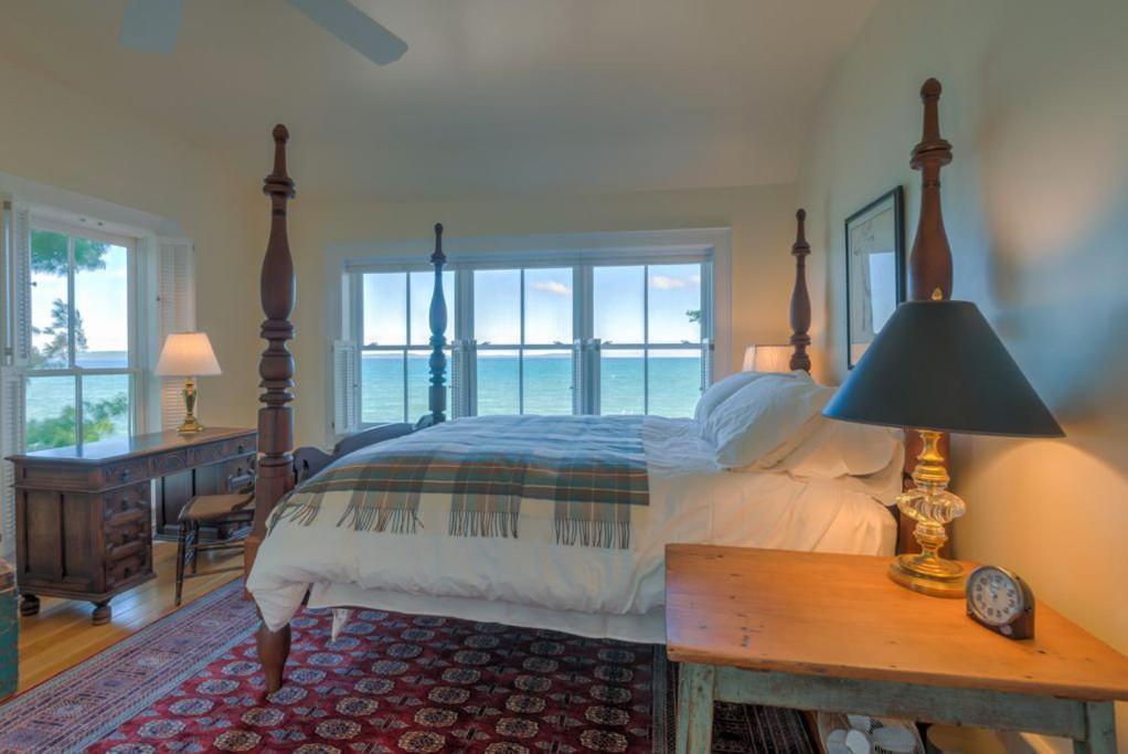 The Spring Lighthouse B&B Elk Rapids Exterior foto