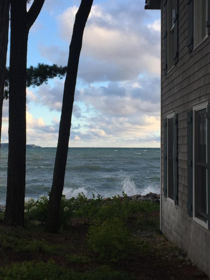 The Spring Lighthouse B&B Elk Rapids Exterior foto